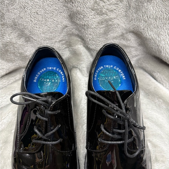 Nunn Bush Preppy Black Patent Leather Oxfords - Picture 3 of 9